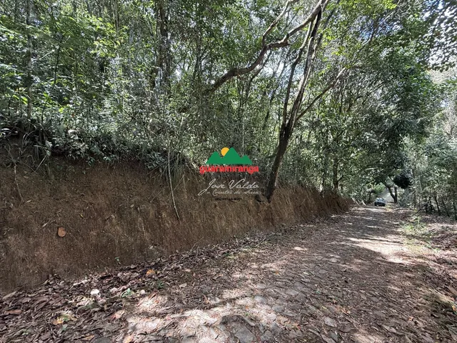 Imagem 5: Mais de 7 hectares com fácil acesso, próximo ao centro de Pacoti e ao lado de di