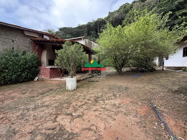 Imagem 7: Chale completo na serra, com 176m², piscina, deck e excelente localizada a 400 m