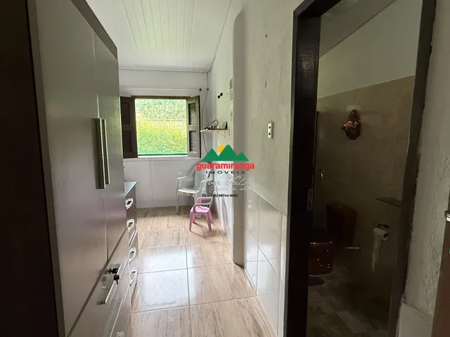 Imagem 15: ?Propriedade com casa de 162 m², chalés de 35 m² e 50 m² e deck de 26 m² na serr