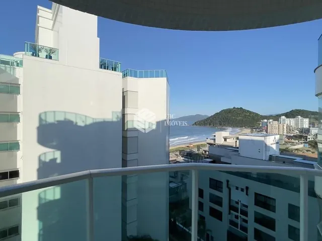 Imagem 3: Seu Refúgio à Beira-Mar no Edifício Brava Beach Corais!