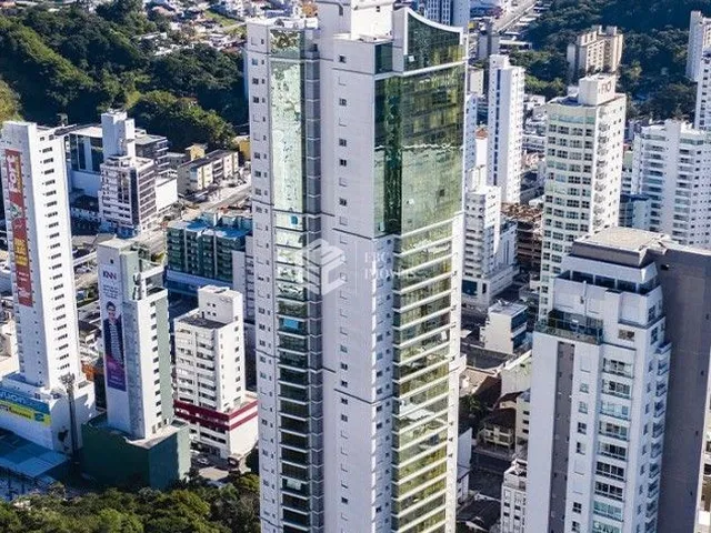 Imagem 15: Apartamento Luxuoso no Edifício Alameda Jardins - 3 Suítes e Vista Panorâmica