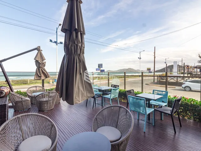 Imagem 15: Seu Refúgio de Luxo na Praia Brava: Apartamento no Edifício Amores da Brava!
