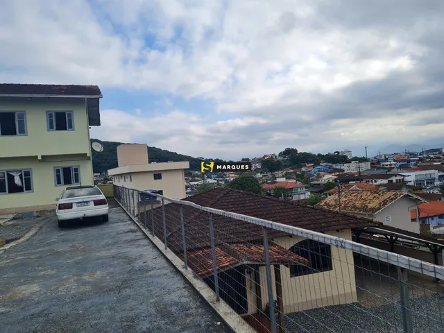 Imagem 5: Prédio com 4 apartamentos ja alugados, ótima oportunidade de investimento