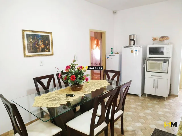 Imagem 5: Casa de Praia Mobiliada com 1 Suíte + 2 Quartos e Quintal Murado