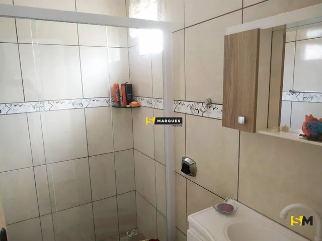 Imagem 11: Casa de Praia Mobiliada com 1 Suíte + 2 Quartos e Quintal Murado