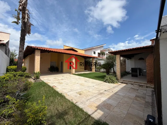 Imagem: A casa possui 3 Dormitórios, 3 Suítes, 4 Vagas na