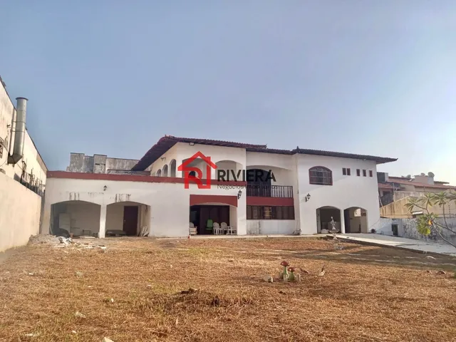 Imagem: A casa possui 5 Dormitórios, 5 Suítes, 1.434m² de Área