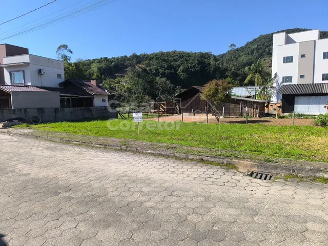 Imagem: TERRENO AMPLO EM CONDOMÍNIO FECHADO