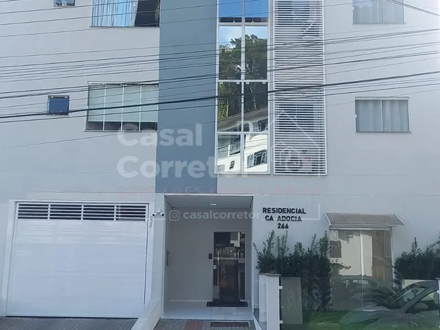 Imagem: Apartamento à venda no bairro Azambuja