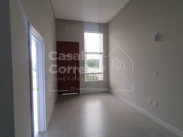 Imagem 1: CASA SOLTA NA GUABIRUBA 1 SUITE MAIS 2 QUARTOS