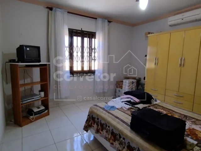 Imagem 15: CASA DE 254M² COM 4 DORMITÓRIOS SENDO UMA 1 NO LOTEAMENTO AZALEIA