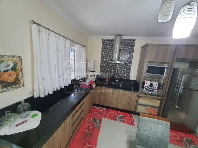 Imagem 9: ESPETACULAR CASA MUITO BEM LOCALIZADA