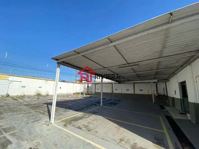 Imagem: O depósito possui 1.025m² de Área Privada e está
