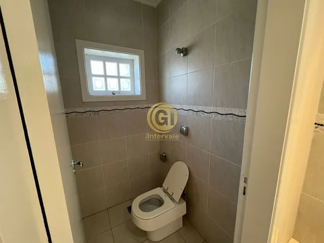 Imagem 13: Casa de Alto Padrão para Venda no Condomínio Alto de SantAnna Jacareí/SP