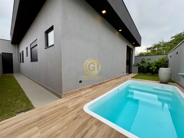 Imagem 3: Casa em Condomínio no Jardim Jacinto, Jacareí-SP: 3 Quartos, 2 Suítes, 2 Vagas de