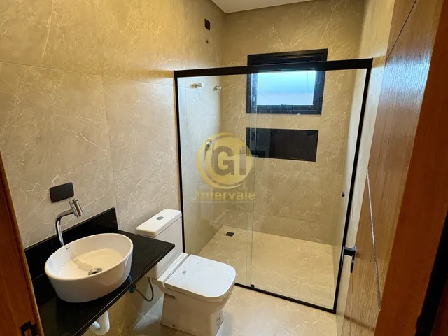 Imagem 12: Casa em Condomínio no Jardim Jacinto, Jacareí-SP: 3 Quartos, 2 Suítes, 2 Vagas de