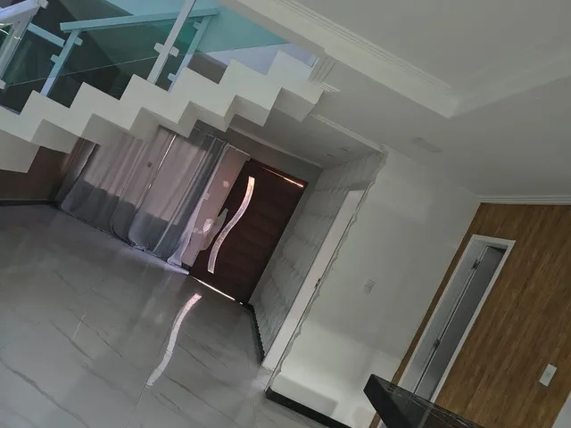 Imagem 6: Vendo casa com piscina particular, espaço gourmet com 4/4, 3 suítes, 4 vagas