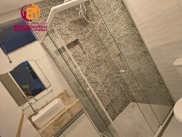 Imagem 2: Vendo casa com piscina particular, espaço gourmet com 4/4, 3 suítes, 4 vagas