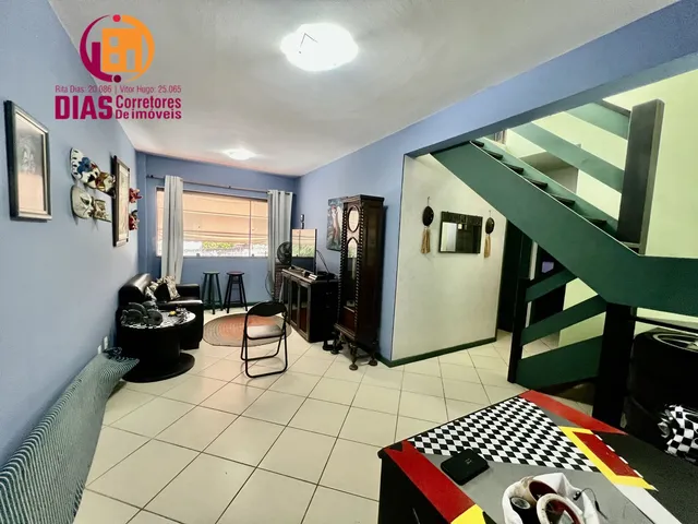 Imagem: A casa possui 3 Dormitórios, 2 Suítes, 3 Banheiros, 1