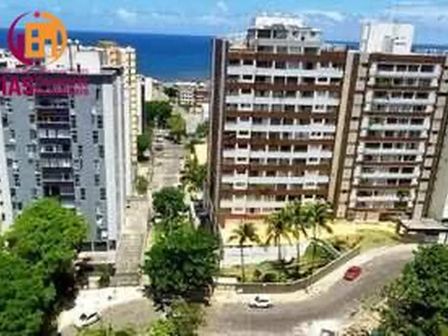 Imagem 1: Alugo Apartamento na pituba com 98m2, 3/4, 1 suíte, varanda, 2 vagas com