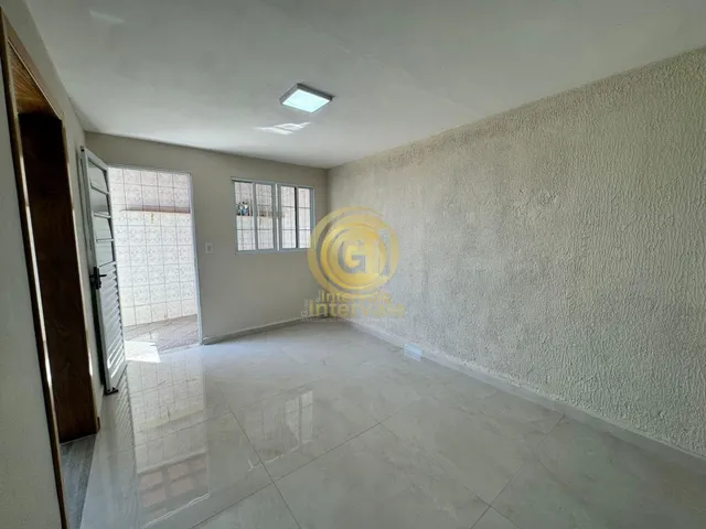 Imagem 3: Imperdível Casa À Venda em Jacareí-Sp, Jardim Nova Esperança: 2 Quartos, 1 Sala, 2 Vagas de Garagem, 116,63 M² de Área