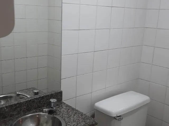 Imagem 2: Sala Comercial à Venda ou Locação na Tijuca, Rio de Janeiro-RJ: 2 Salas, 1 Banheiro, 1