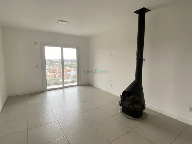 Imagem 3: Excelente apartamento SEMIMOBILIADO! A 2 quadras da Sete de Setembro!