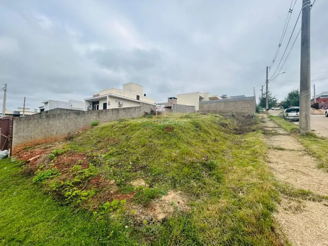 Imagem: Terreno com 2 Dormitorio(s) localizado(a)