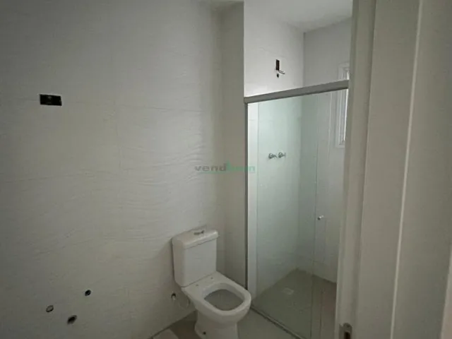 Imagem 5: APARTAMENTO Apartamento com 2 dormitórios