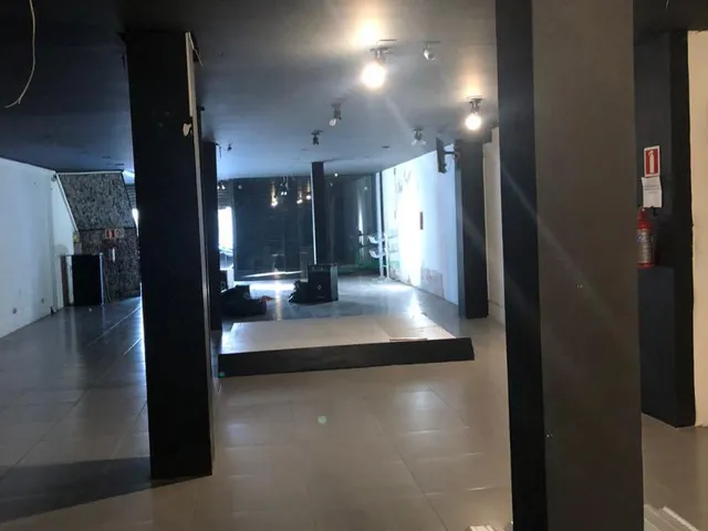 Imagem 3: Sala Comercial Loja com 2 banheiros
