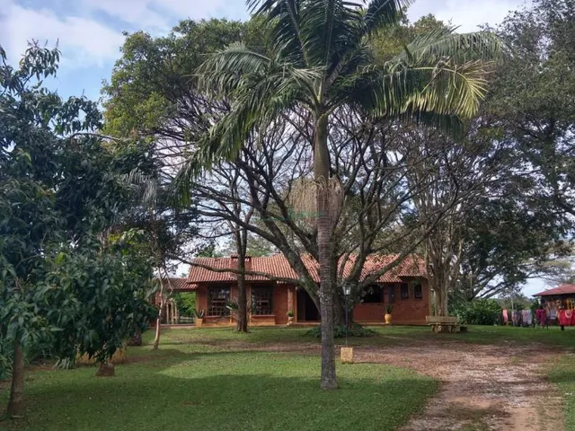 Imagem 2: Chácara Fazenda / sítio com 3 dormitórios
