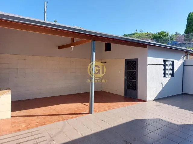 Imagem 14: Imóvel À Venda em Jacareí-Sp: Casa Ampla com 3 Quartos, 1 Suíte e 3 Vagas na Cidade Jardim!