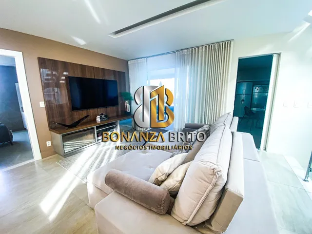 Imagem 2: CASA À VENDA COM 4 SUITES, 500 M2, R$ 4.350.000,00, PISCINA, ESPAÇO GOUMERT, ALPHAVILLE