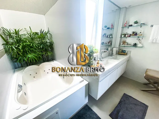 Imagem 5: CASA À VENDA COM 4 SUITES, 500 M2, R$ 4.350.000,00, PISCINA, ESPAÇO GOUMERT, ALPHAVILLE