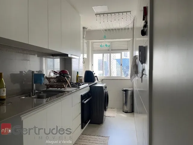Imagem 7: Apartamento à Venda em Vitória-ES, Enseada do Suá: 2 Quartos, 1 Suíte, 2 Banheiros, 1