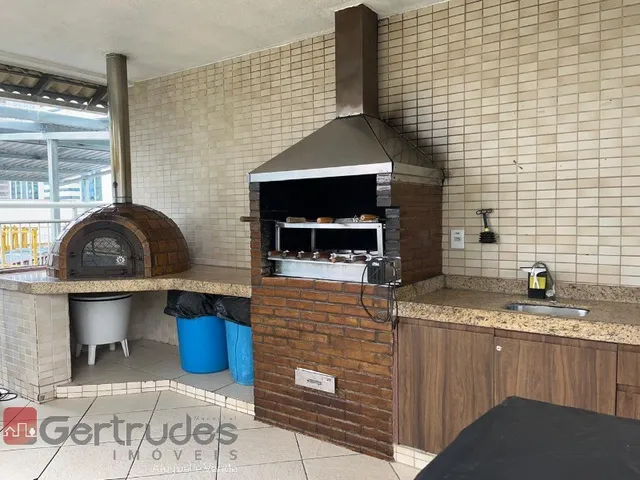 Imagem 13: Apartamento à Venda em Vitória-ES, Enseada do Suá: 2 Quartos, 1 Suíte, 2 Banheiros, 1
