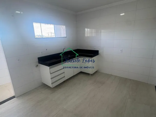Imagem 4: Apartamento 2 quartos (119m²) com varanda e vaga coberta no Novo Portinho- Cabo Frio