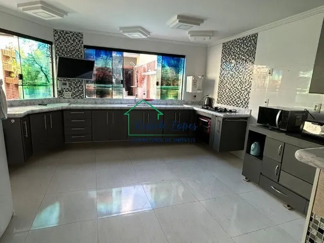 Imagem 9: Imperdível casa com 5 quartos e 2 suítes no Portinho, Cabo Frio-RJ: venda ou locação!