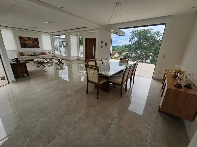 Imagem 8: Casa á Venda Casa com 4 dormitórios