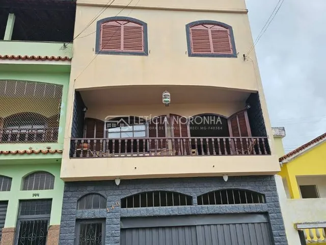 Imagem: Casa com 7 Quartos À Venda, Porta do Céu