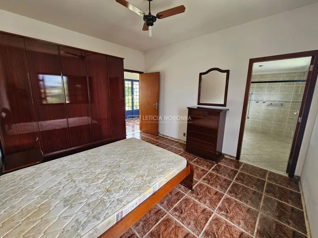 Imagem 16: Casa com 3 quartos à Venda, Vale dos Pinheiros - São Lourenço