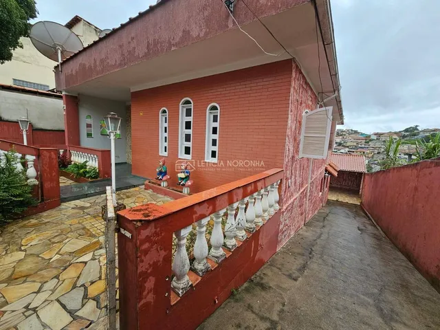 Imagem 3: Casa com 3 quartos à Venda, Carioca - São Lourenço