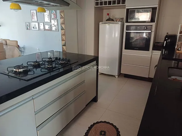 Imagem 7: Casa com 5 quartos à Venda, Centro - Soledade de Minas