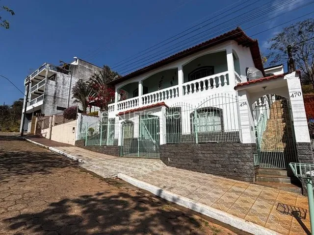Imagem 3: Casa com 5 quartos à Venda, Solar dos Lagos - São Lourenço