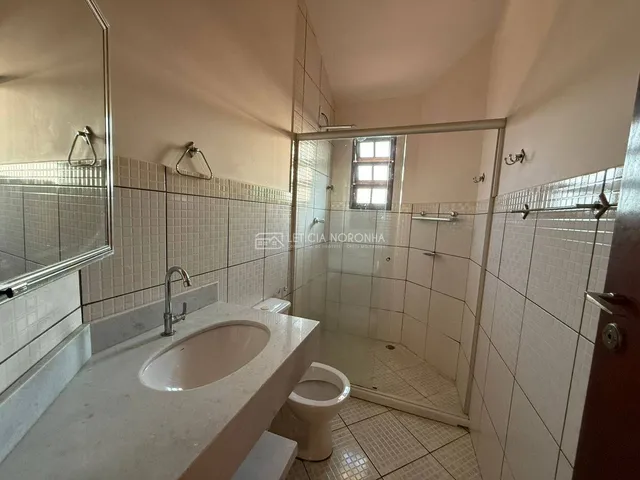 Imagem 12: Casa para Venda - Em São Lourenço