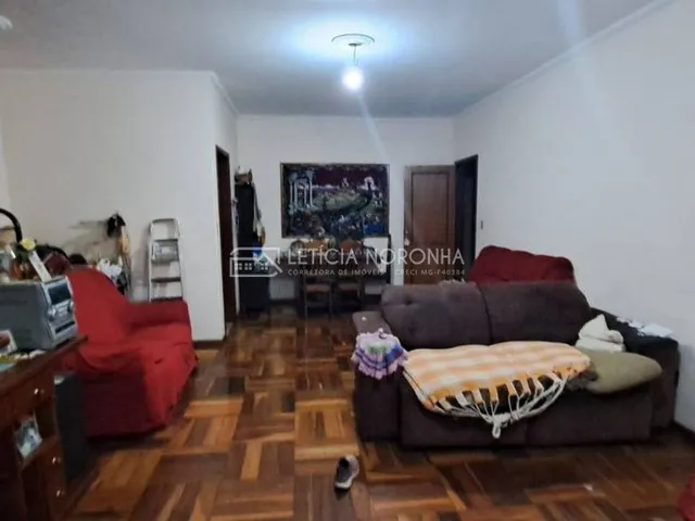 Imagem 6: Casa e Ponto Comercial à Venda