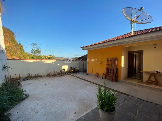 Imagem: Casa com 5 quartos à Venda, Sonda - São