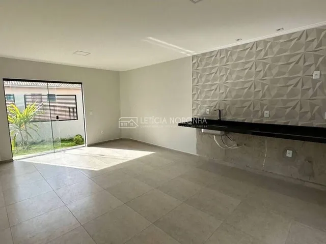 Imagem 2: Casa com 2 quartos à Venda, Jardim São Lourenço - São Lourenço