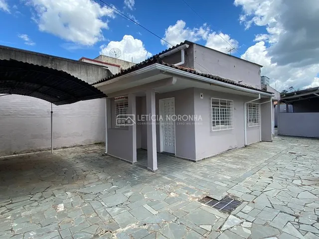 Imagem 2: Casa com 3 quartos à Venda, Federal - São Lourenço