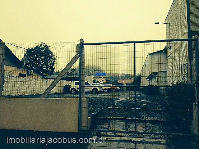 Imagem: Terreno com 4 Dormitorio(s) localizado(a)